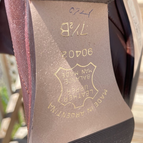 Handmade in Argentina boots - Picture 4 of 11